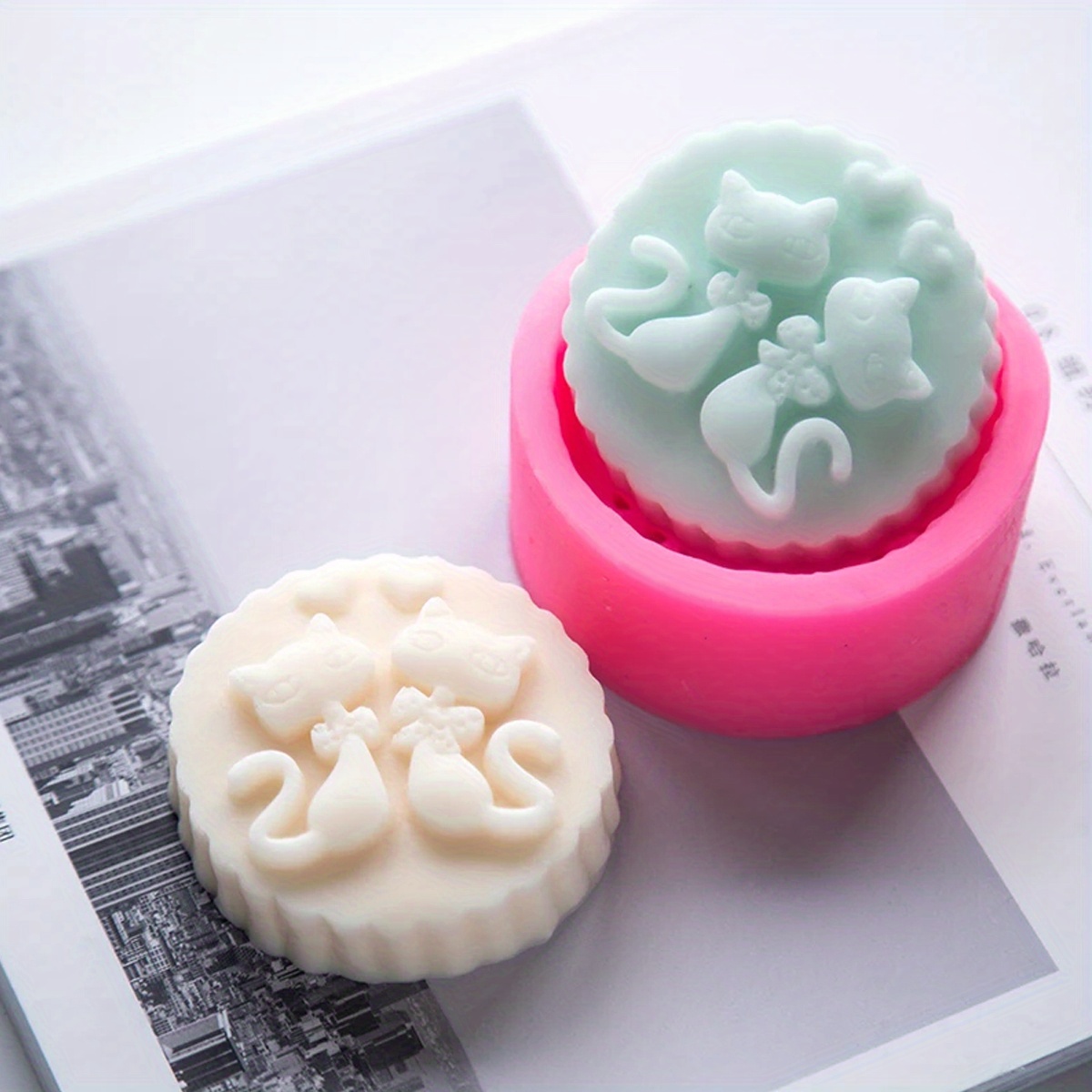 Soap Making Formula - 1-Piece Silicone Cat Soap Mold -